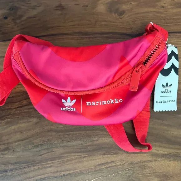Adidas Marimekko Waist Bag - NWT - Picture 2 of 2